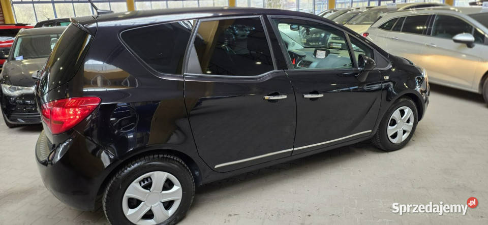 Opel Meriva OPIS W podanej roczna gwarancja II śląskie