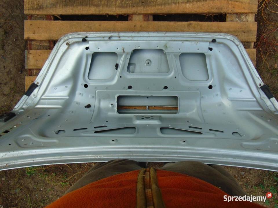KLAPA TYLNA TYŁ MERCEDES W211 744