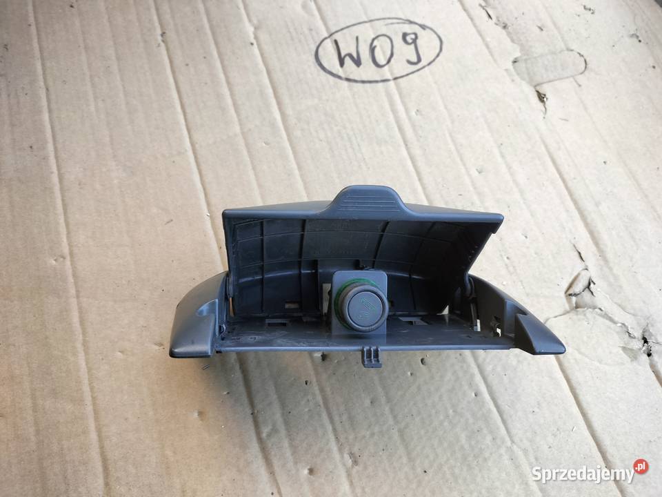 FIAT PUNTO MK1 POPIELNICZKA ZAPALNICZKA GNIAZDO osobowe Kamień-Kolonia