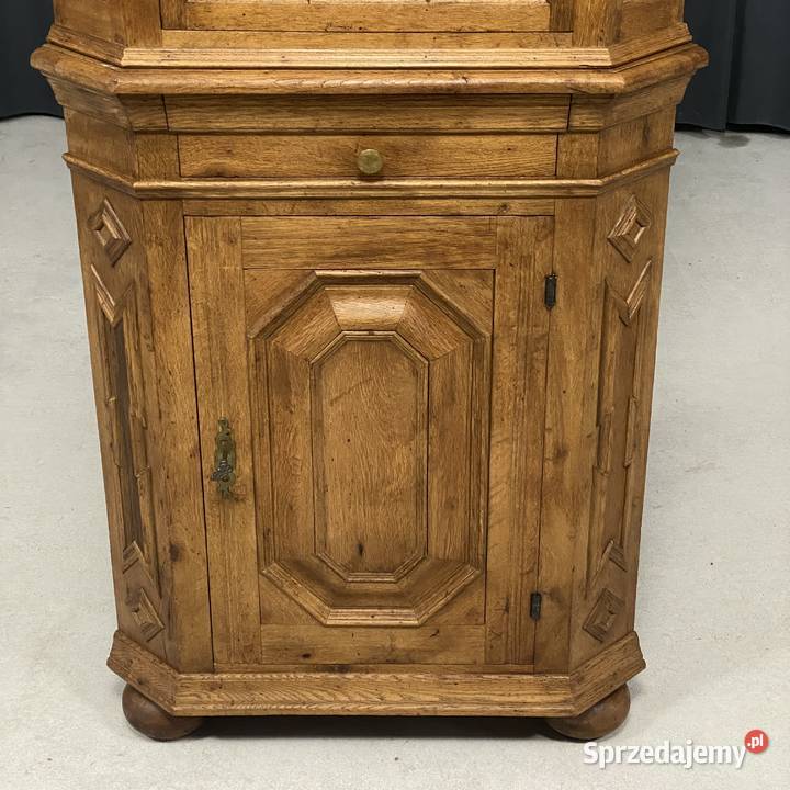 Klasyczna narożna witryna dębowa w rustykalnym Meble Budno sprzedam