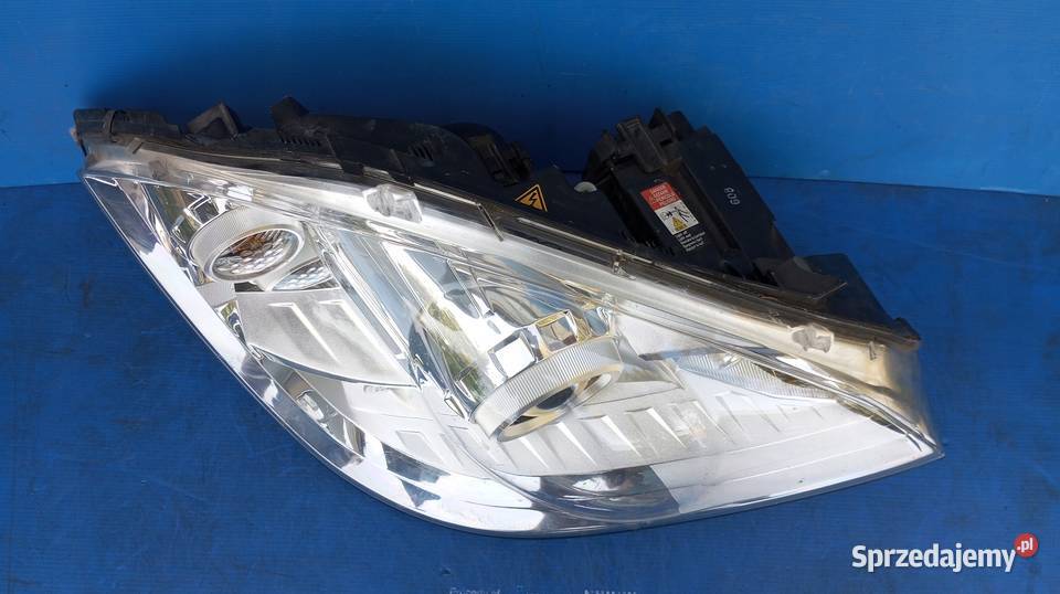 LAMPA PRAWY PRZÓD EU XENON MERCEDES A KLASA W169