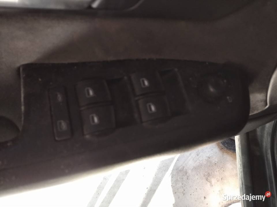 Sprzedam części Audi A 4 b6 Licznik i włączniki sprzedam