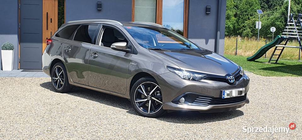2018Hybryda105 Bezwypadkowa Zarejrstrowana Kombi Auris Auris Nowy Sącz