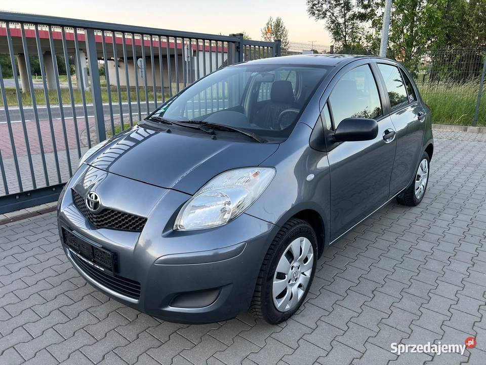 Toyota Yaris 10 Super stan z Niemiec Dębica