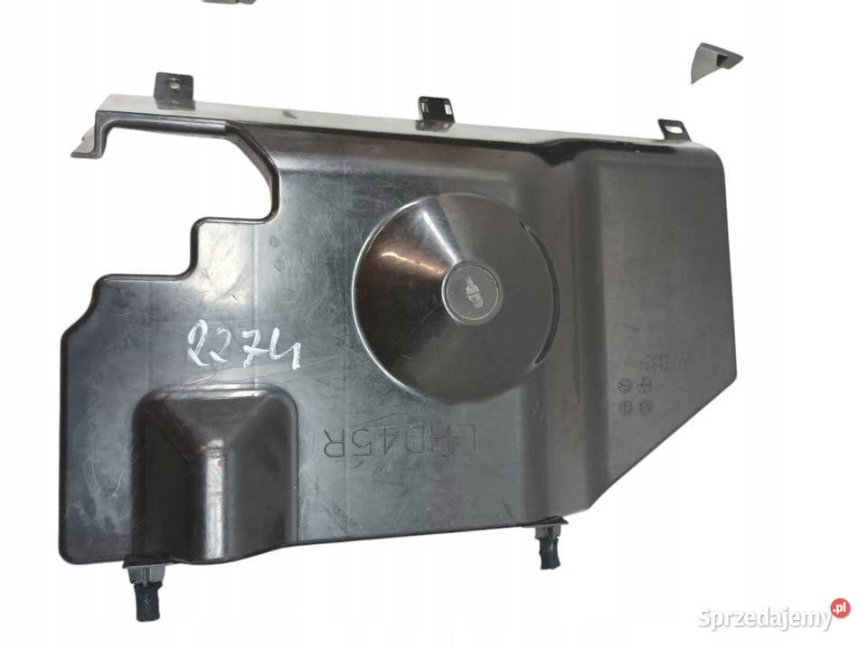 OSŁONA BOCZNA DESKI DOLNA PRAWA KPL 8002A055