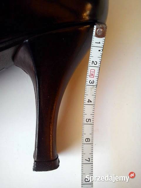 BUTY tradycyjne klasyczne szpilki skórzane firmy sprzedam