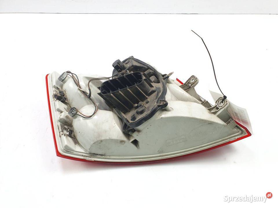 LAMPA PRAWA TYŁ SKODA OCTAVIA III osobowe Lipno