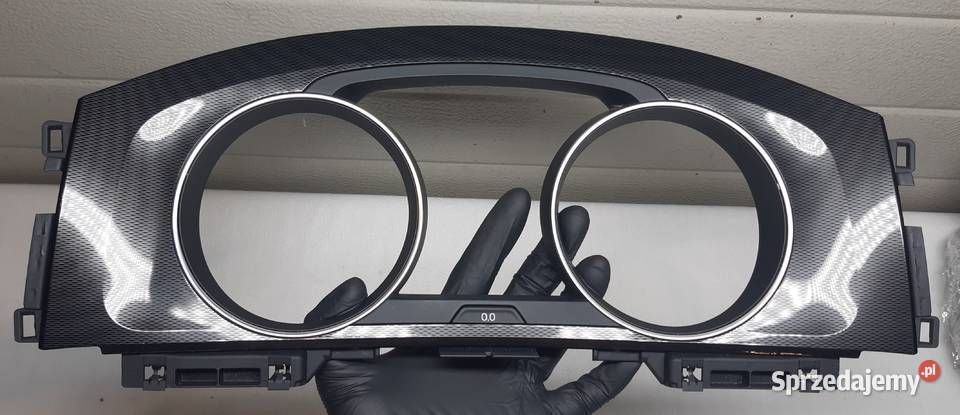 RAMKA OBUDOWA DEKOR LICZNIKA VW GOLF VII Wyposażenie wnętrza Mielęcin