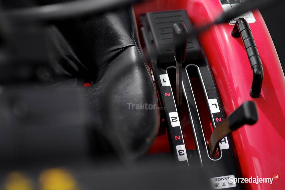 Shibaura P145F 4x4 14 Tajęcina