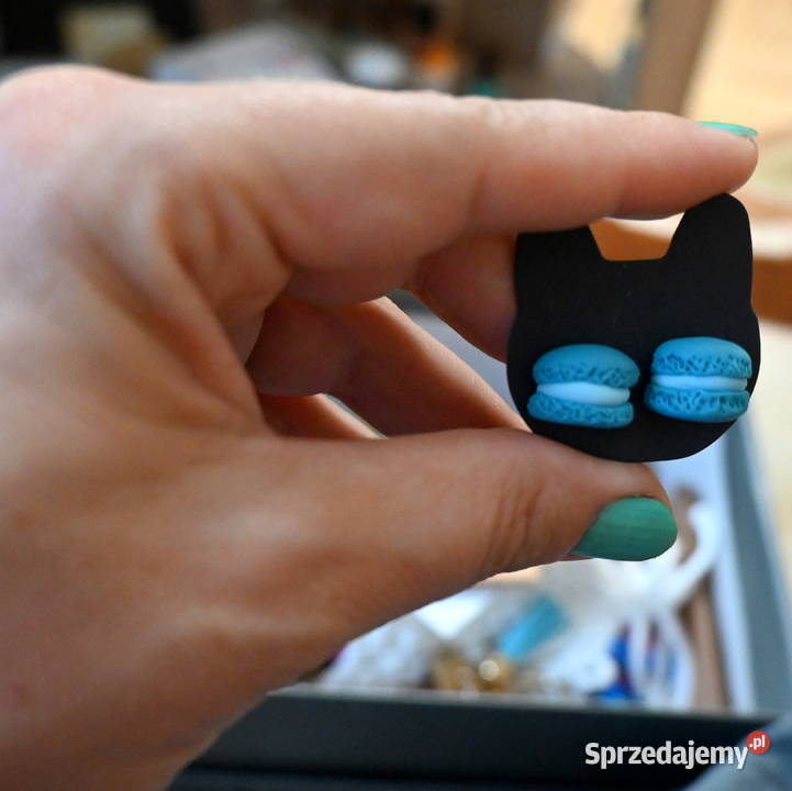 Kolczyki w kształcie niebieskich makaroników Kielce