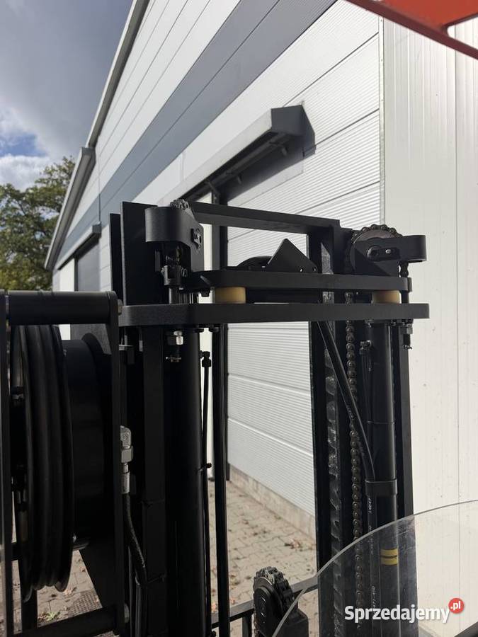 Toyota nowa dostawa 789053484 wózek boczny Łask