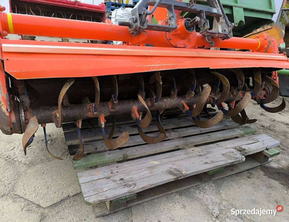 Glebogryzarka KUBOTA 170 3 punktowa Dębica