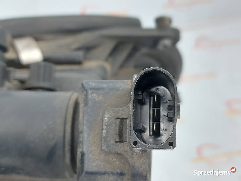 MERCEDES CLS C219 09r lampa prawa przód osobowe Kielce