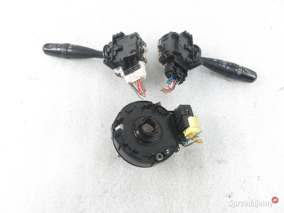 PRZEŁĄCZNIK ZESPOLONY TOYOTA COROLLA E12 sprzedam