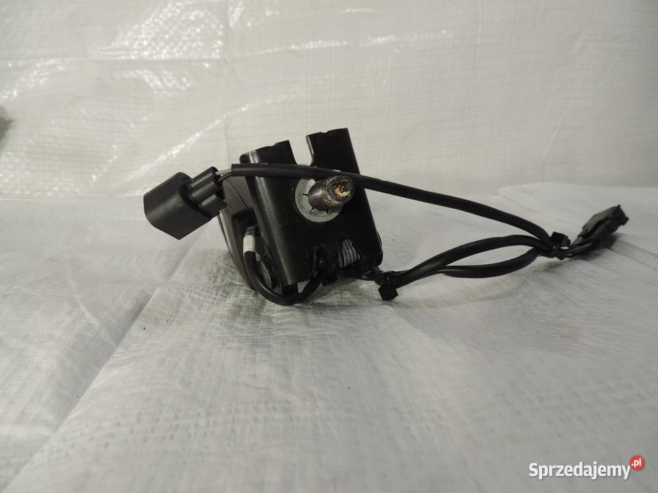 ZAPINKI PASA TYŁ FORD MONDEO MK5 HB DS73F613K21