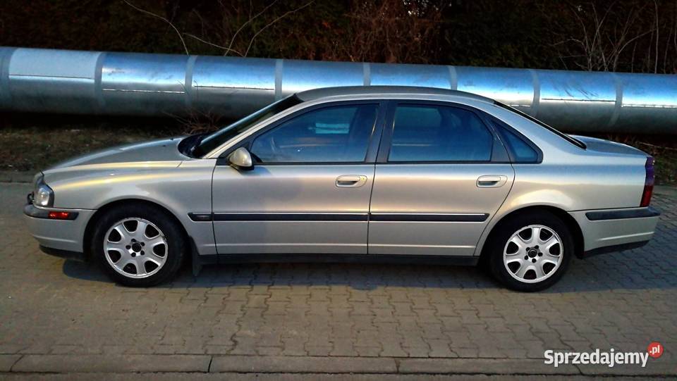 Volvo S 80 sedan 25 Diesel Garażowany przebieg Szczecin