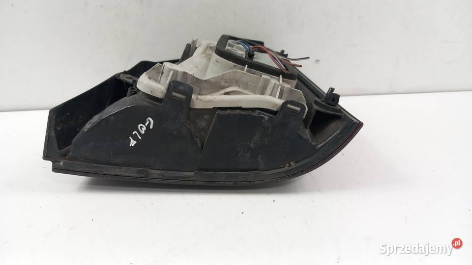 VW POLO 9N LIFT 3D LAMPA TYŁ LEWA osobowe Zbierkowo