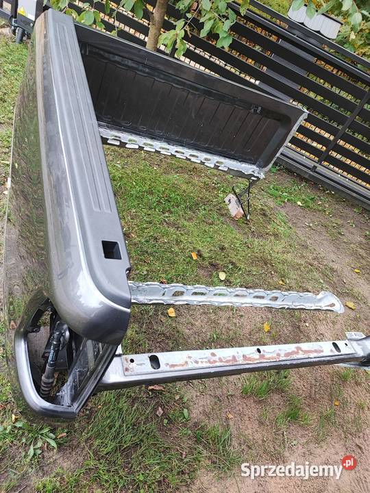 Ram 1500 błotnik lewy paka Błotniki