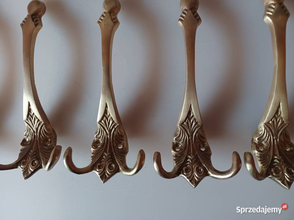 Komplet sześciu mosiężnych wieszaków Poznań