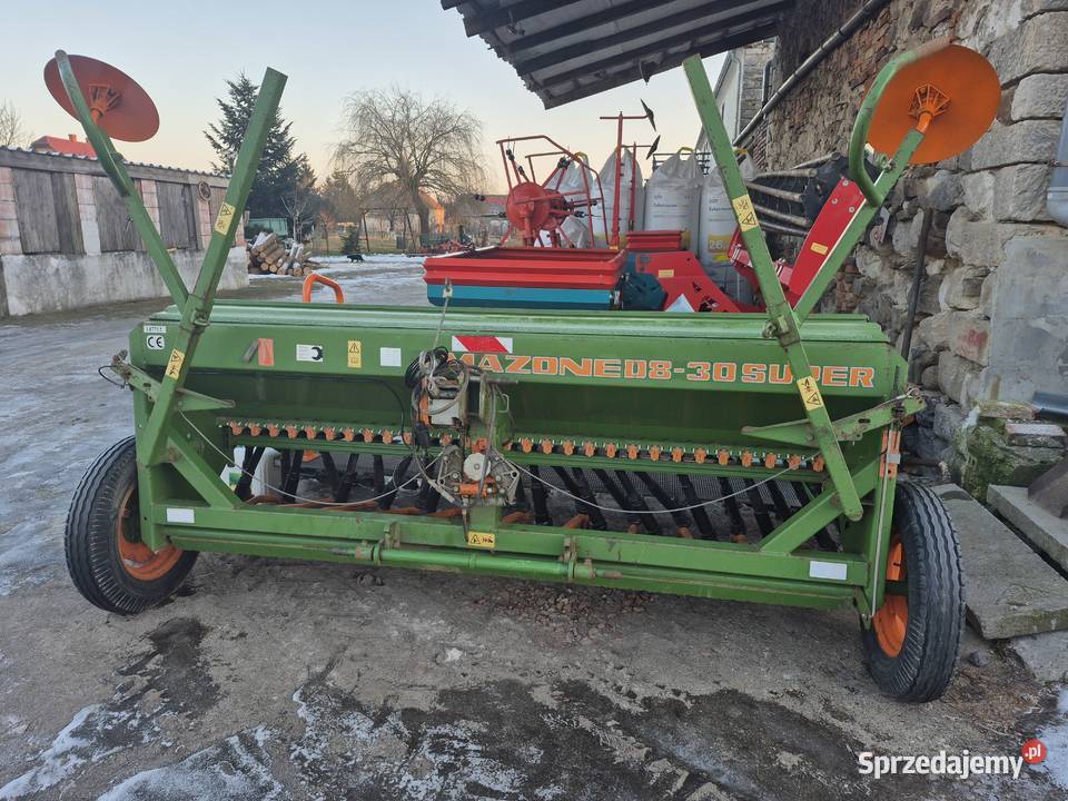 Siewnik zbożowy Amazone D8 30 SUPER Nowogrodziec