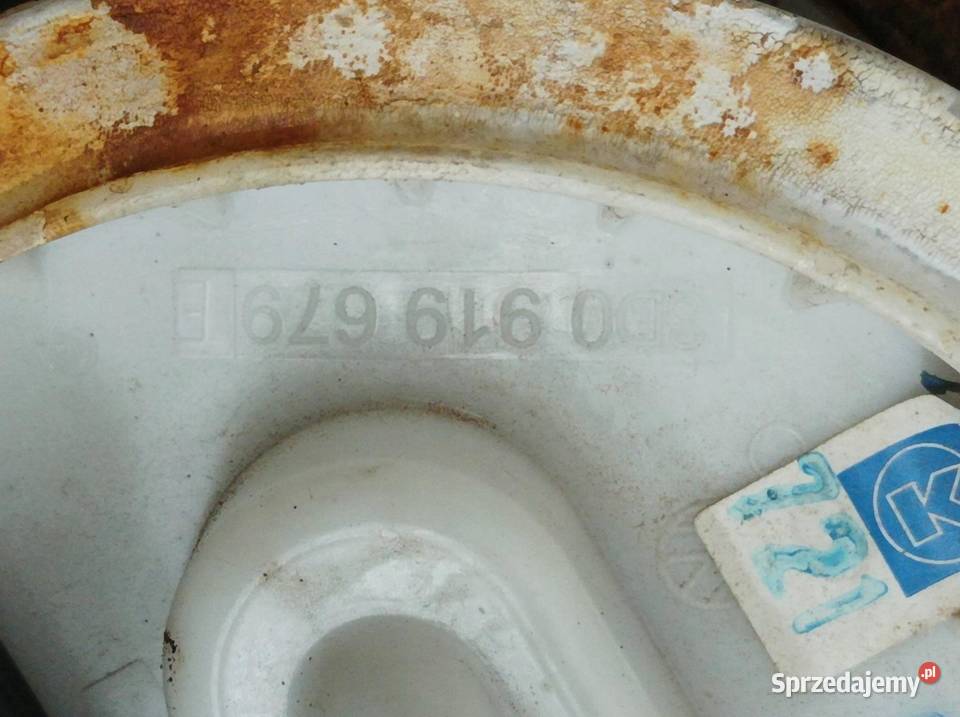 ZBIORNIK PALIWA BAK 30 D POMPA 3D0201085K