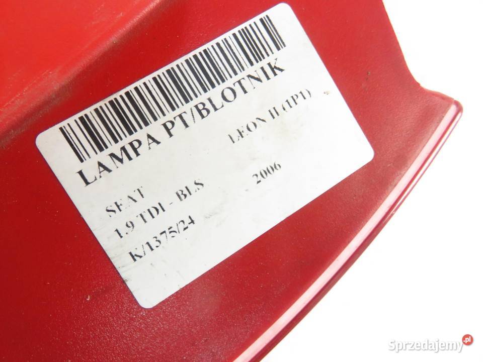 LAMPA PRAWA TYLNA SEAT LEON II 1P1 małopolskie