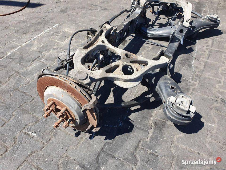 BELKA SANKI TYŁ MERCEDES R300 W251 LIFT 30 CDI Lipno