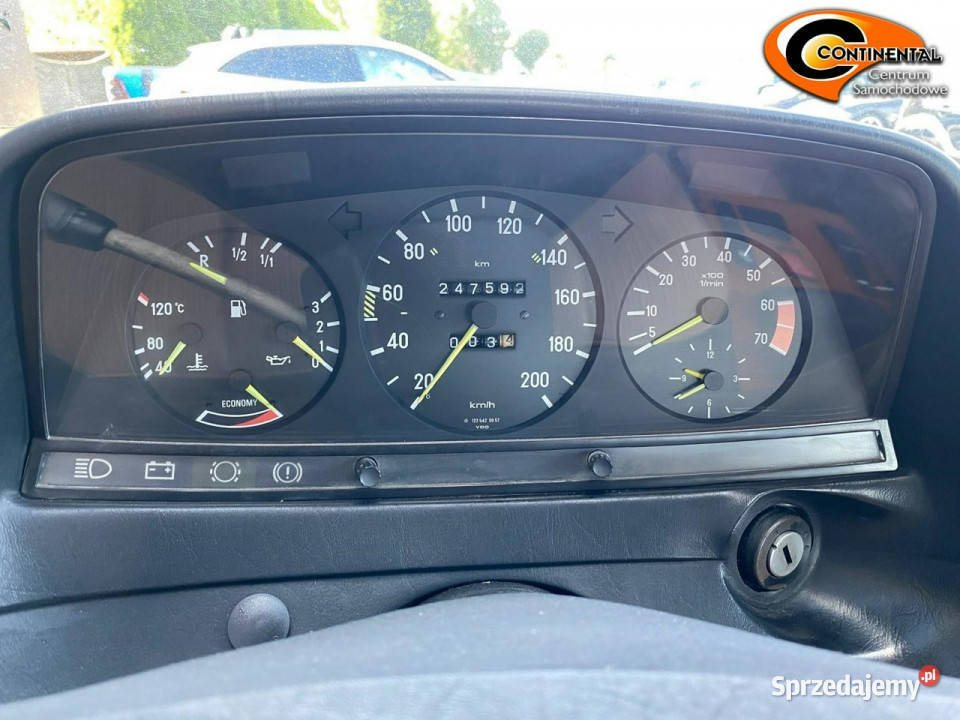 Mercedes W123 E230Pierwszy własciciel nowości W123 Żory