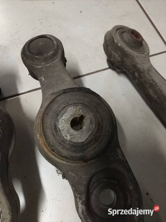 Saab 900 NG 20 1995 r wahacz przód Części