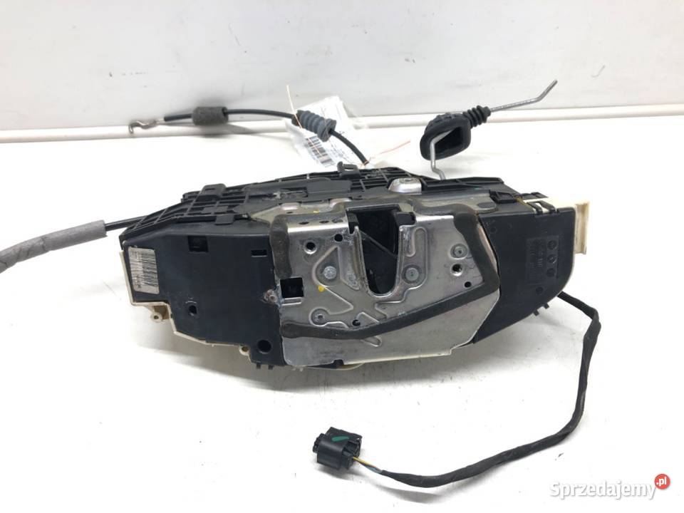 ZAMEK DRZWI PRAWY PRZÓD MERCEDES W221 Hatchback Zamki, wkładki i kluczyki sprzedam