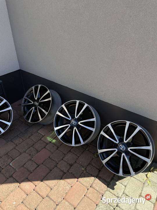 felgi toyota 16 auris corolla verso aluminiowe małopolskie Nowy Sącz