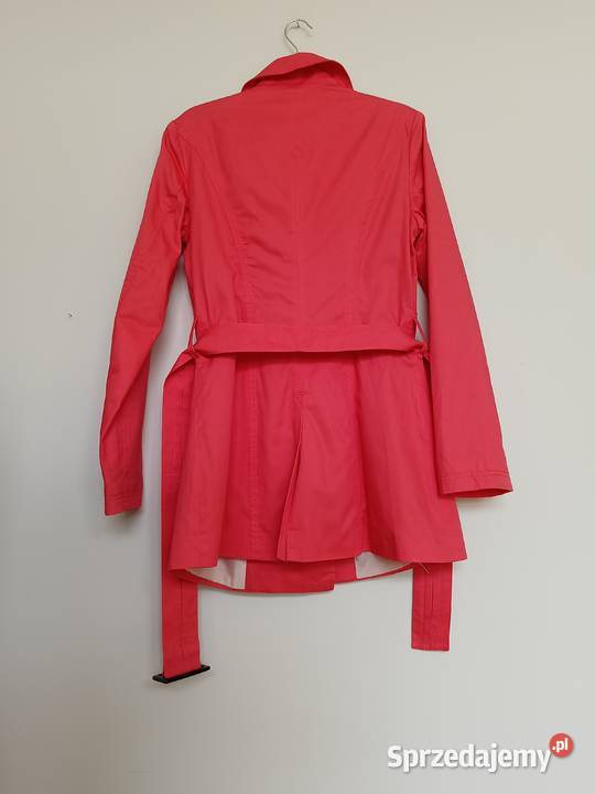 Damski Trencz Różowy z Paskiem Dwurzędowy Rozmiar 38(M) Gdynia sprzedam