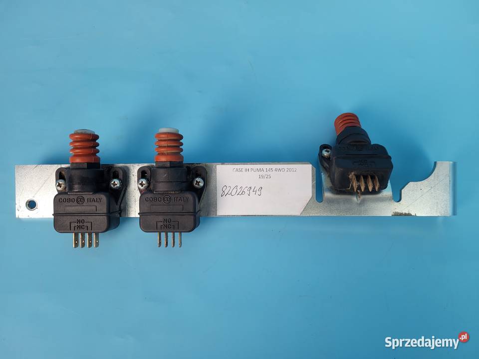 CASE IH PUMA 145 12r WŁĄCZNIK PRZEŁĄCZNIK Kolno