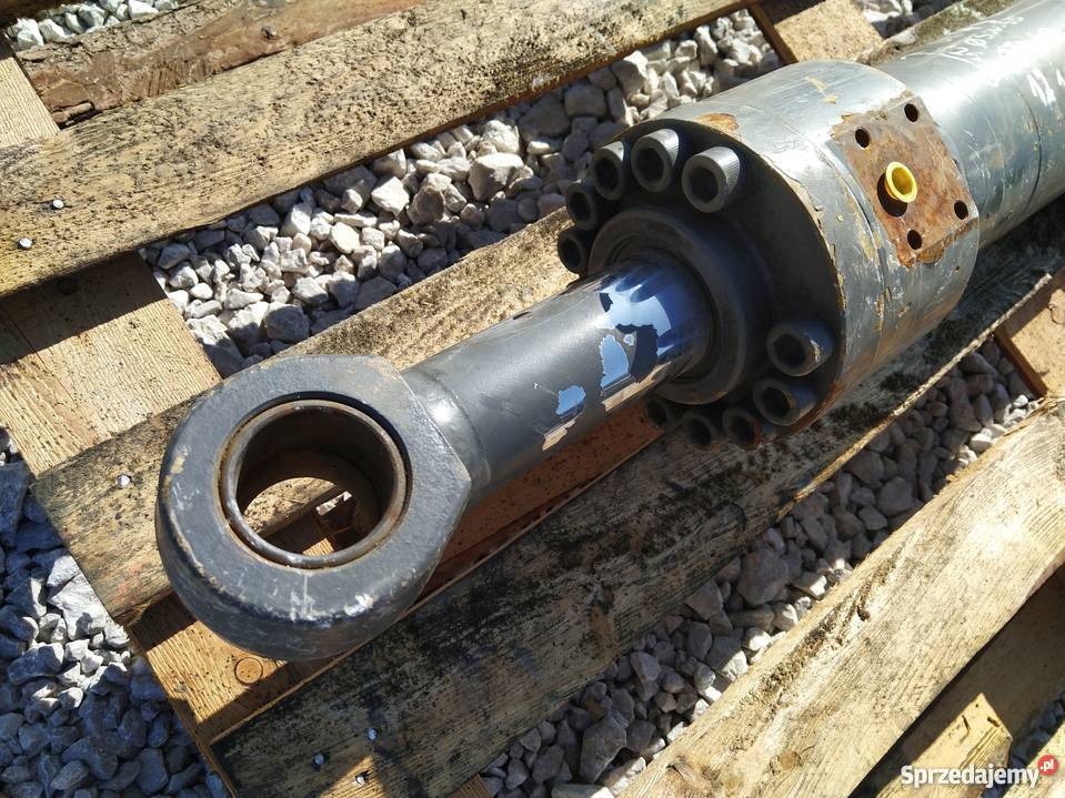 Siłownik Volvo EC 180 210 220 230 240 290 300 Kielce