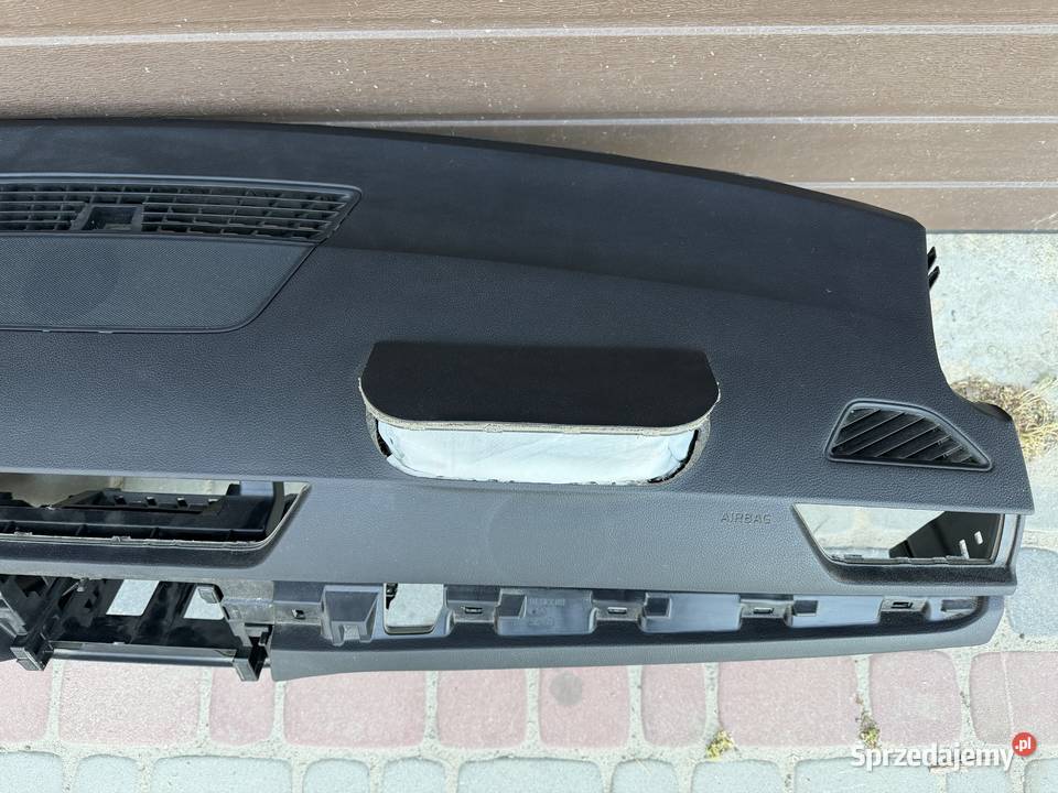 Skoda Superb III 3V0857069 Krzeszów sprzedam