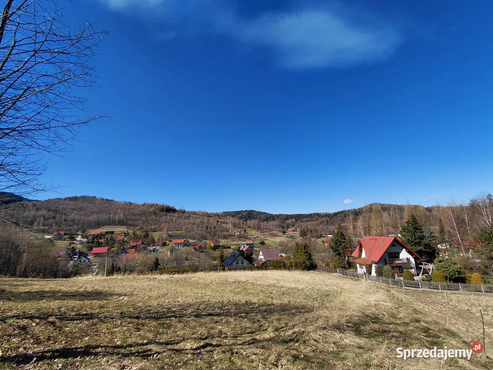 Sprzedam piękną i uzbrojona działkę budowlaną  w Jaszczurowej