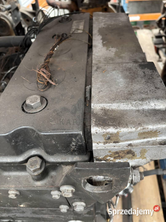 Perkins 17272200 Silnik Blok Pokrywa Koło Jastrzębniki