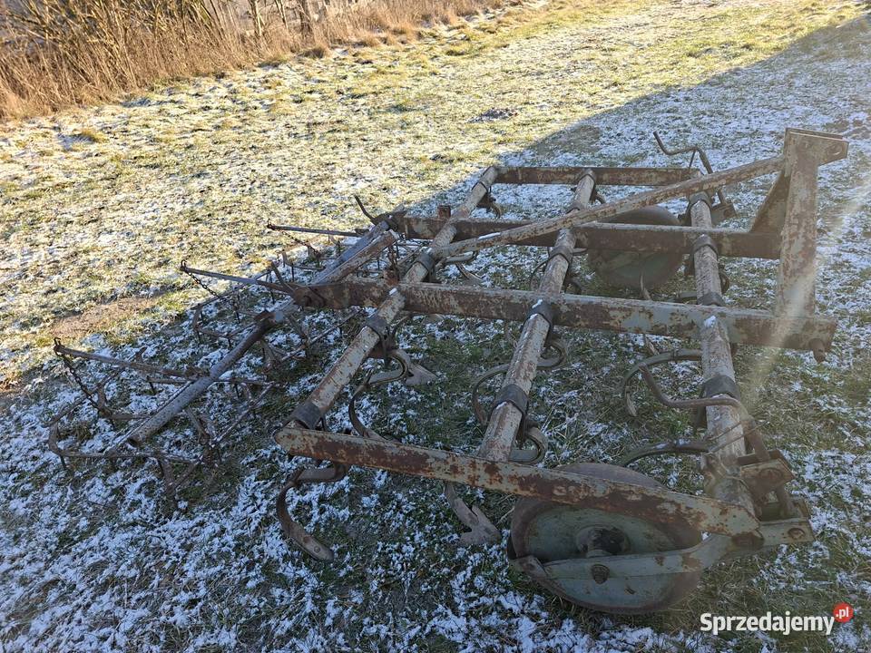 Sprężynówka z bronkami nieuszkodzony Gułów