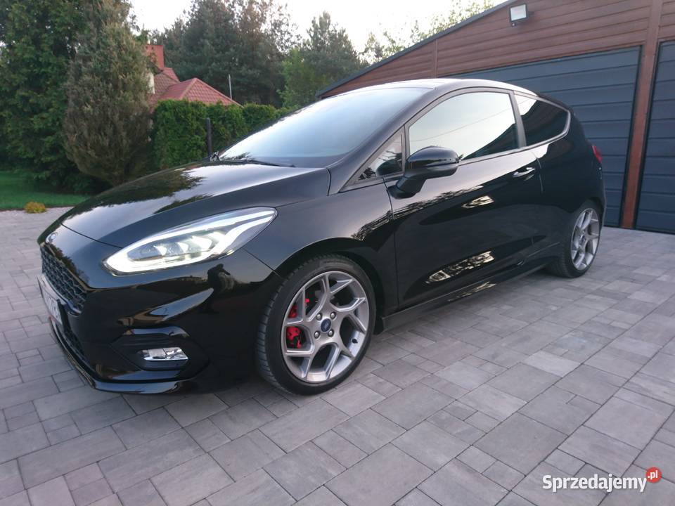 Ford Fiesta 15 MK8 ST benzyna Zielonka