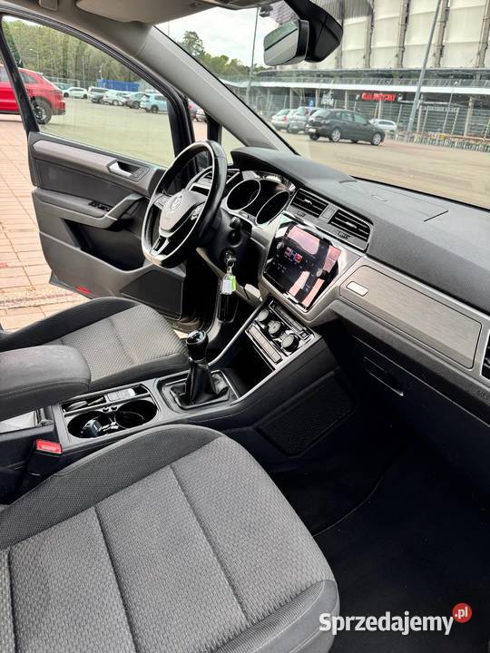 Volkswagen Touran 20 TDI 150 2019 Manual Poznań