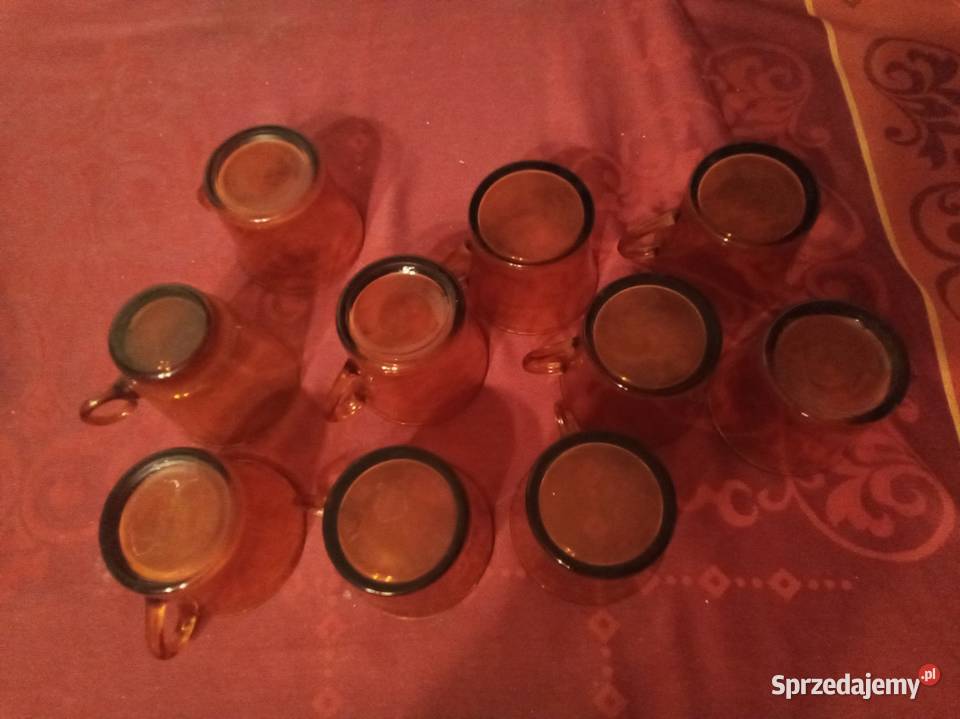 10 filiżanek pomarańczowych dwa talerzyki Warszawa