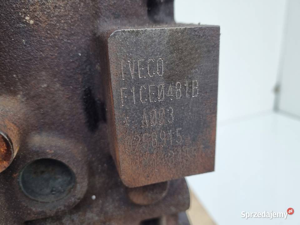 BLOK SILNIKA Iveco Daily III 30 HPI F1CE0481B Blok silnika Rudka