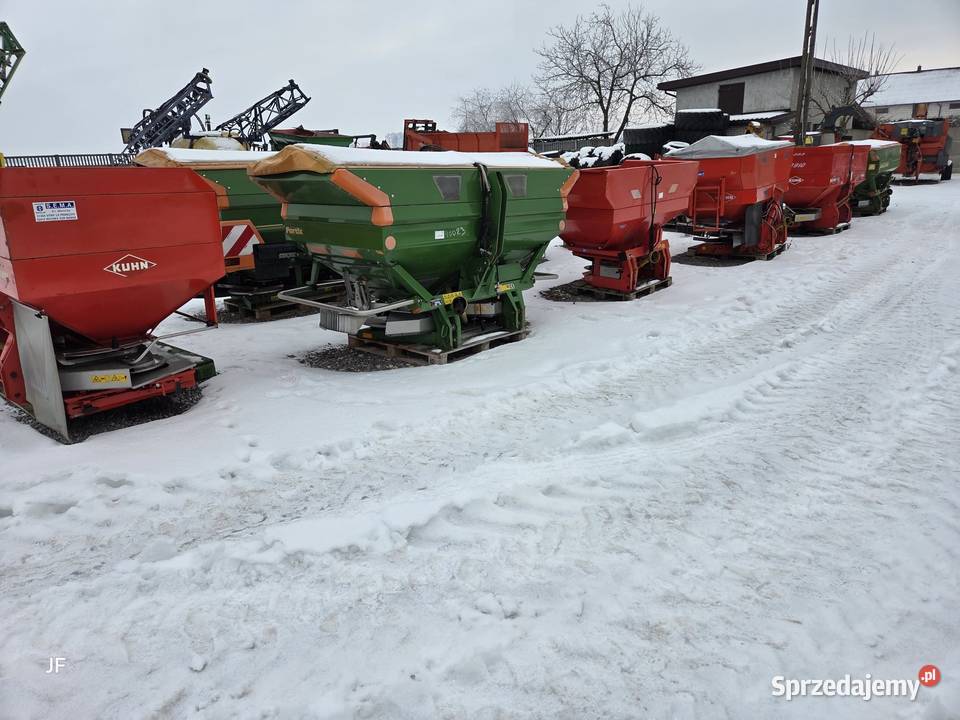 Rozsiewacz KUHN MDS 932 ładny stan Duży wybór Gąsewo