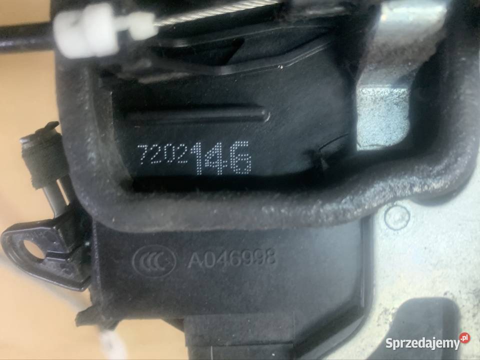 7202146 Zamek drzwi prawy bmw 3 e92 e90 1 e81 Szczecin