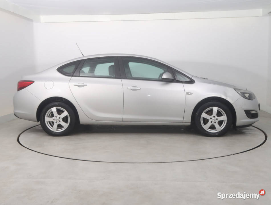 Opel Astra 14 T bluetooth Bielany Wrocławskie