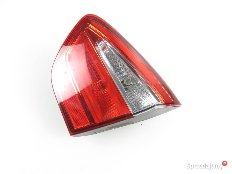 LAMPA PRAWA TYLNA KLAPA KIA RIO III 924041W2 sprzedam