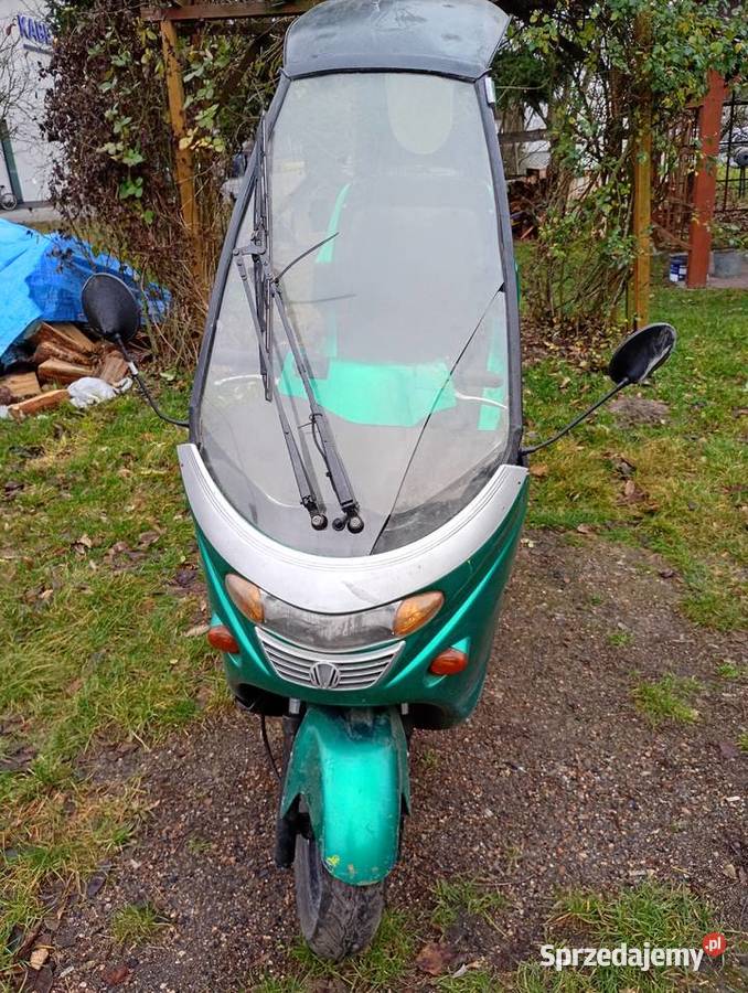 Skuter zadaszeniem Parczew