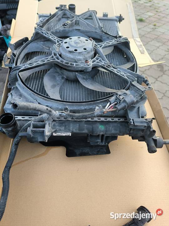 Opel Corsa C 13 CDTI Chłodnica