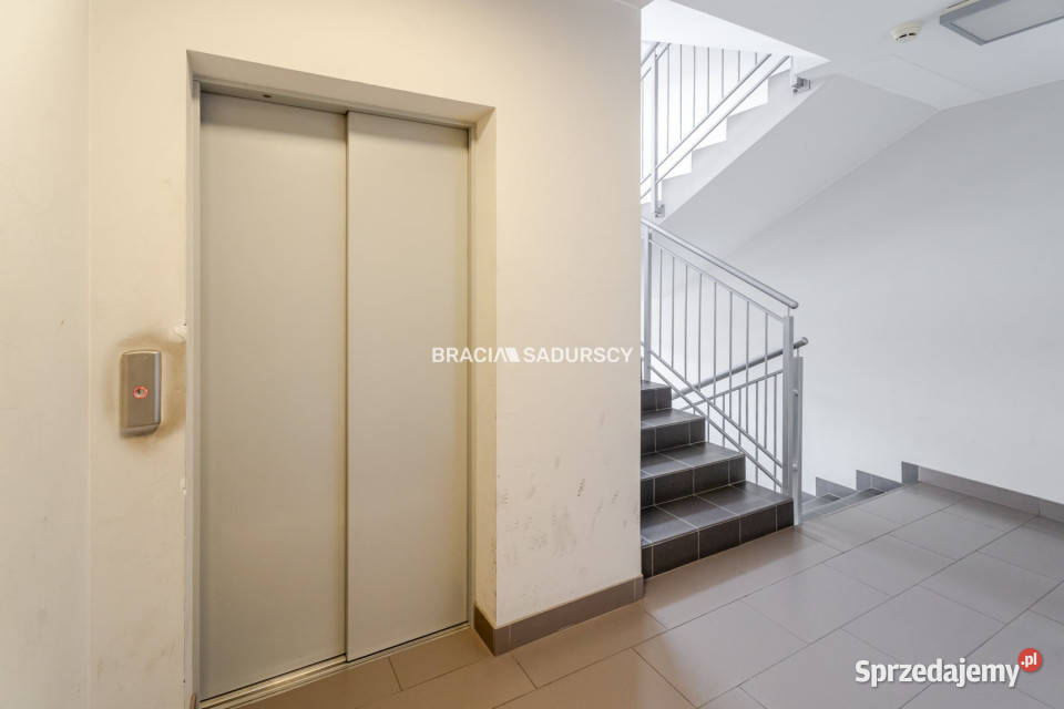 sprzedaży mieszkania 4968m2 3pokojowe Kraków al Rok budowy 2019