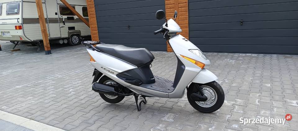 Honda Lead SCV 100 Szydłowiec